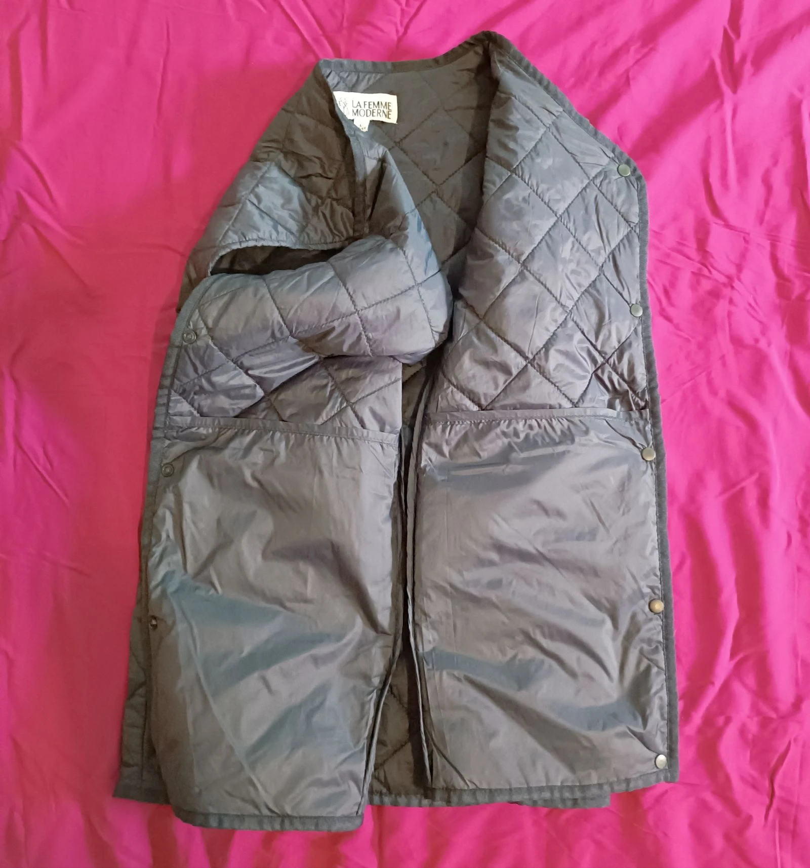Sleeveless down jacket size L – photo 4